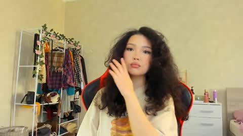 Snapshot of wastforu chatting on 10.17.25 wastforu online show from 10.17.25