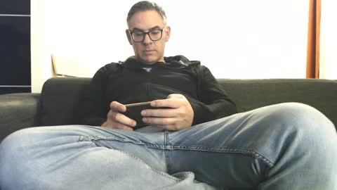 Snapshot of watchmecum78 chatting on 11.18.25 watchmecum78 online show from 11.18.25