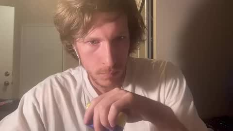 Snapshot of water741 chatting on 10.10.25 Im this ISH..CBs best male cam whore. OG. online show from 10.10.25