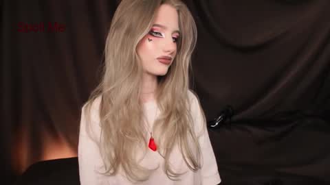 Snapshot of waterfallwoods chatting on 03.09.26 waterfallwoods online show from 03.09.26