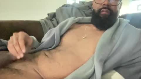 Snapshot of waveonce chatting on 12.26.24 waveonce online show from 12.26.24