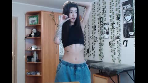 Mina online show from 02.15.26