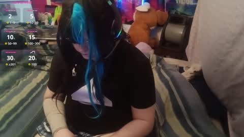 Ash online show from 09.12.25