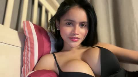 Maggie online show from 02.03.26