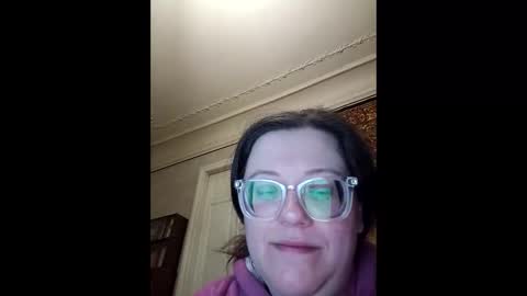 Marina online show from 04.22.26