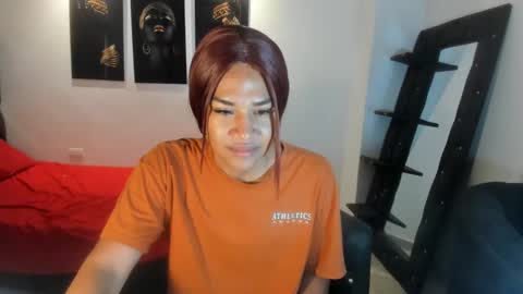 Snapshot of wednesholestarr chatting on 10.21.25 wednesholestarr online show from 10.21.25