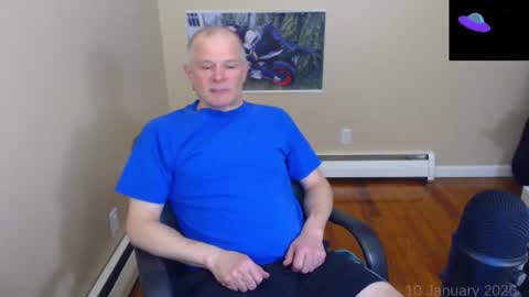 Snapshot of weird_chris chatting on 01.10.26 Chris online show from 01.10.26