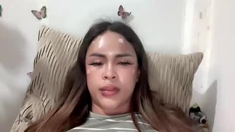 Snapshot of wellcumbabyxx chatting on 03.14.26 Hi Im LOVIE Please dont forget to follow and thumbs up me online show from 03.14.26