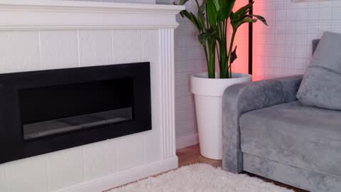 Snapshot of wellicaren chatting on 03.04.26 CAREN online show from 03.04.26