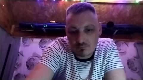 Welshdragon37 online show from 12.18.25