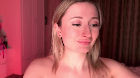 Daisy    online show from 01.30.25