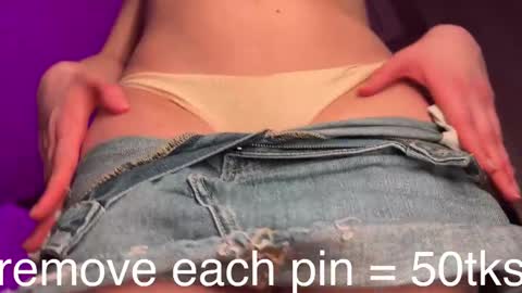 Daisy    online show from 02.05.25