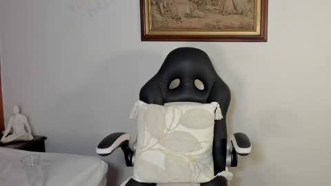 Snapshot of wendy_marshall chatting on 03.27.26 Wendy Marshall online show from 03.27.26