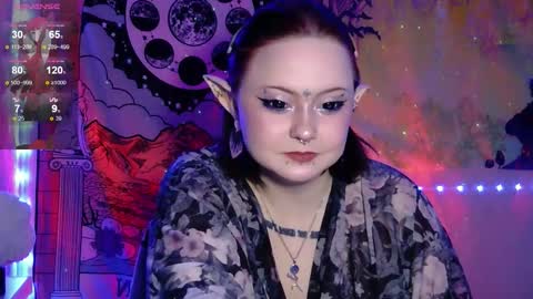 Snapshot of wendy_u_okay chatting on 11.08.25 Wendy online show from 11.08.25