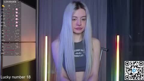 Snapshot of wendylovelylovew chatting on 01.05.26 Wendy online show from 01.05.26