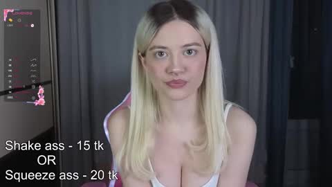 Snapshot of wendylovelylovew chatting on 02.25.26 Wendy online show from 02.25.26