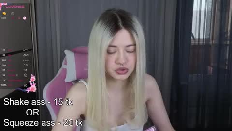 Snapshot of wendylovelylovew chatting on 02.27.26 Wendy online show from 02.27.26