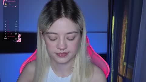 Snapshot of wendylovelylovew chatting on 03.08.26 Wendy online show from 03.08.26