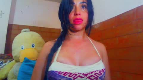 Snapshot of wenndy_ardent chatting on 02.12.25 TaTis online show from 02.12.25