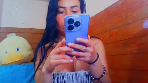 Snapshot of wenndy_ardent chatting on 02.14.25 TaTis online show from 02.14.25