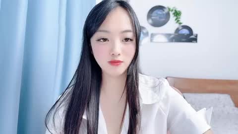 Snapshot of wenni123123 chatting on 06.27.26 wenni123123 online show from 06.27.26