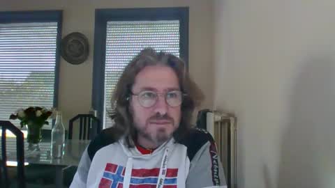 Snapshot of wesh_wesh chatting on 12.22.25 wesh wesh online show from 12.22.25