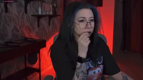 Snapshot of wesleegray chatting on 01.13.26 little girl who is always rightLisa online show from 01.13.26