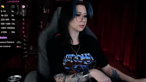 little girl who is always rightLisa online show from 03.05.26