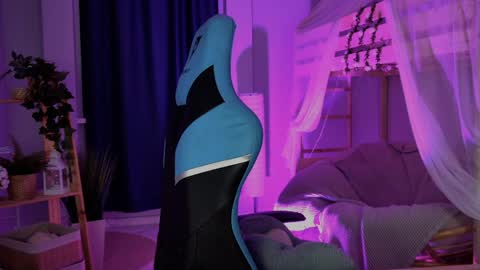 little girl who is always rightLisa online show from 04.08.26