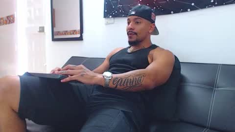 Wesley Rogger online show from 11.04.25