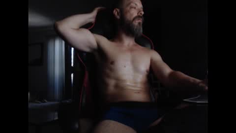 Snapshot of westcoastfinestxxx chatting on 10.21.25 westcoastfinestxxx online show from 10.21.25