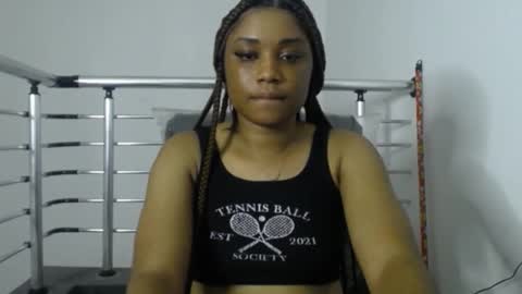 Snapshot of wet_juicypussy chatting on 01.02.25 queen online show from 01.02.25