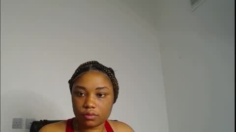 Snapshot of wet_juicypussy chatting on 01.09.25 queen online show from 01.09.25