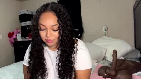 SheSquirts online show from 01.09.25