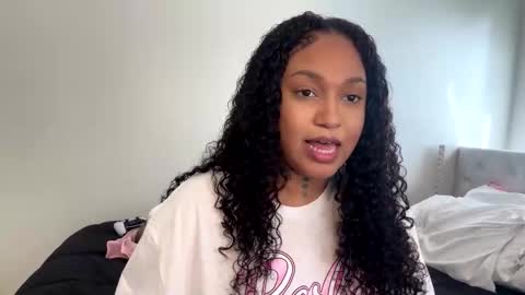 SheSquirts online show from 10.02.25