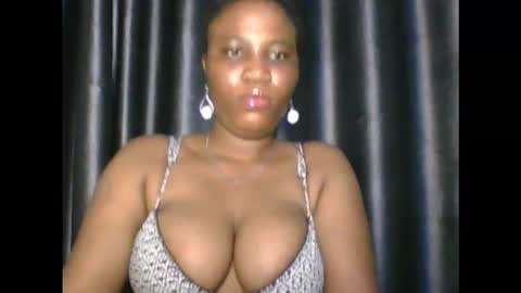 Snapshot of wetfatpussy_ chatting on 10.20.25 wetfatpussy_ online show from 10.20.25
