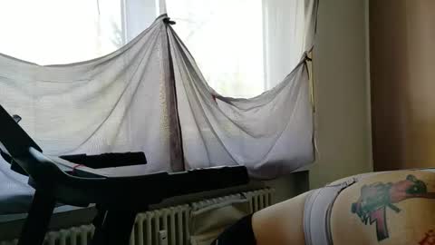 Wetgerman online show from 04.25.26