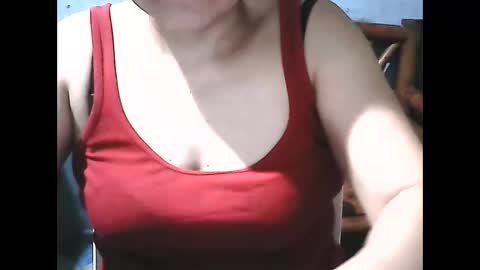 Snapshot of wethornypussy4u chatting on 12.15.25 wethornypussy4u online show from 12.15.25