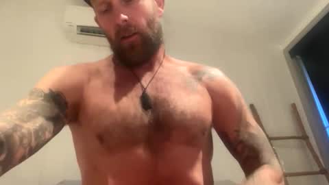 Snapshot of wetjohny chatting on 04.14.26 wetjohny online show from 04.14.26