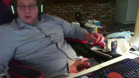 Snapshot of whateverdude555 chatting on 11.03.25 whateverdude555 online show from 11.03.25