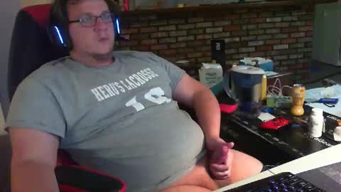 Snapshot of whateverdude555 chatting on 11.19.25 whateverdude555 online show from 11.19.25