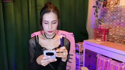 Victoria Maria online show from 05.29.26