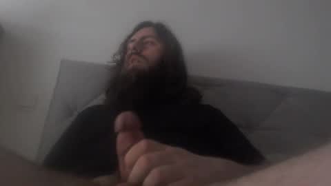 whatshelikesandloves online show from 02.21.26