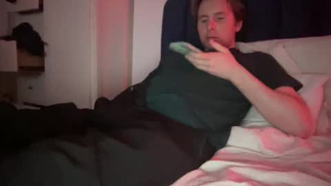 Snapshot of whatyouwantyouknowigotit chatting on 11.05.25 whatyouwantyouknowigotit online show from 11.05.25