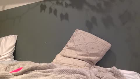 whimsy_tinks online show from 02.12.26