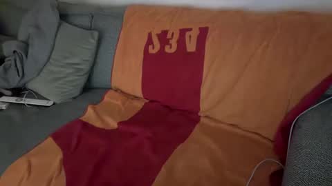 Snapshot of white_bubble chatting on 03.07.25 white_bubble online show from 03.07.25