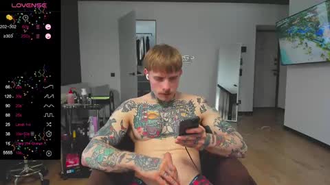 Snapshot of white_king999 chatting on 02.17.25 Max online show from 02.17.25