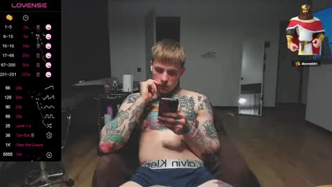 Snapshot of white_king999 chatting on 02.23.25 Max online show from 02.23.25