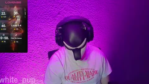 Snapshot of white_pup chatting on 03.01.26 white_pup online show from 03.01.26