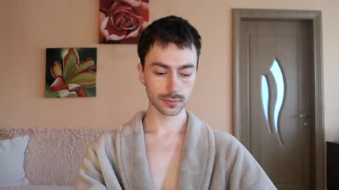 Tom online show from 07.12.26